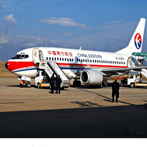 昭通机场空运航空快运业稳步发展的原因是什么？